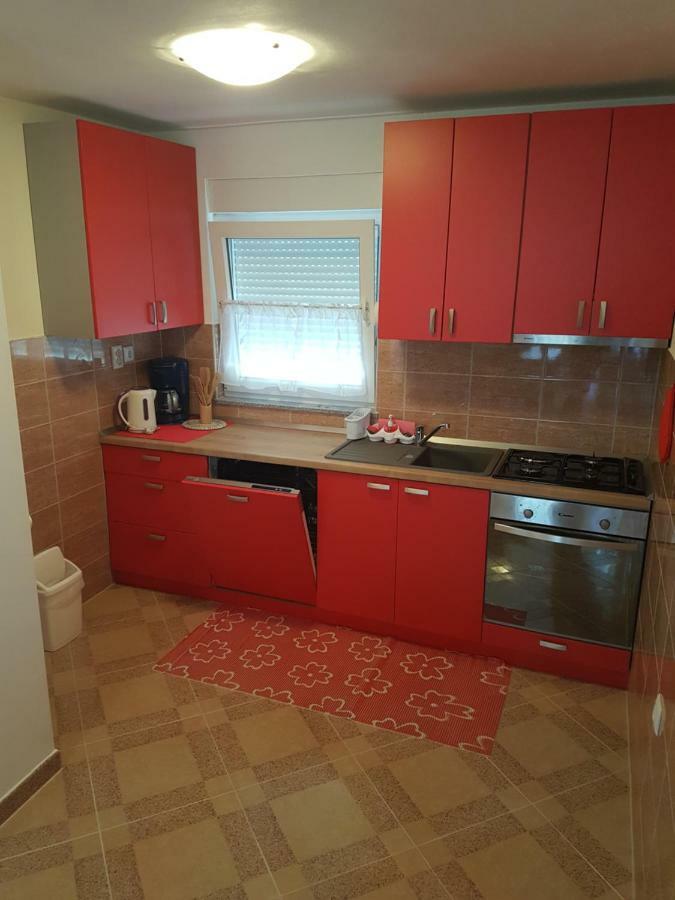 פאז'אנה Apartmani Luca מראה חיצוני תמונה