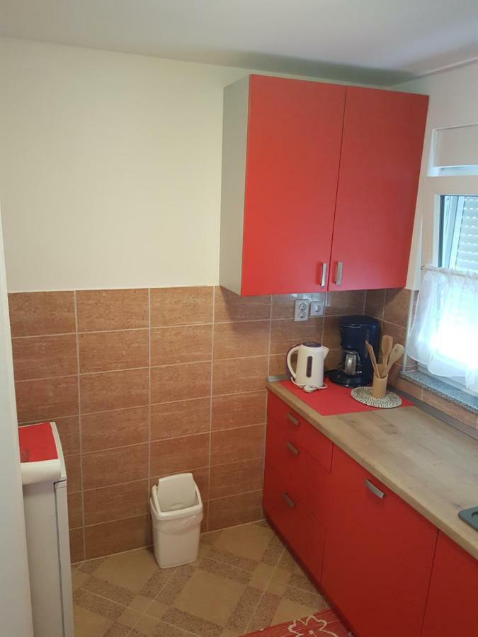 פאז'אנה Apartmani Luca מראה חיצוני תמונה